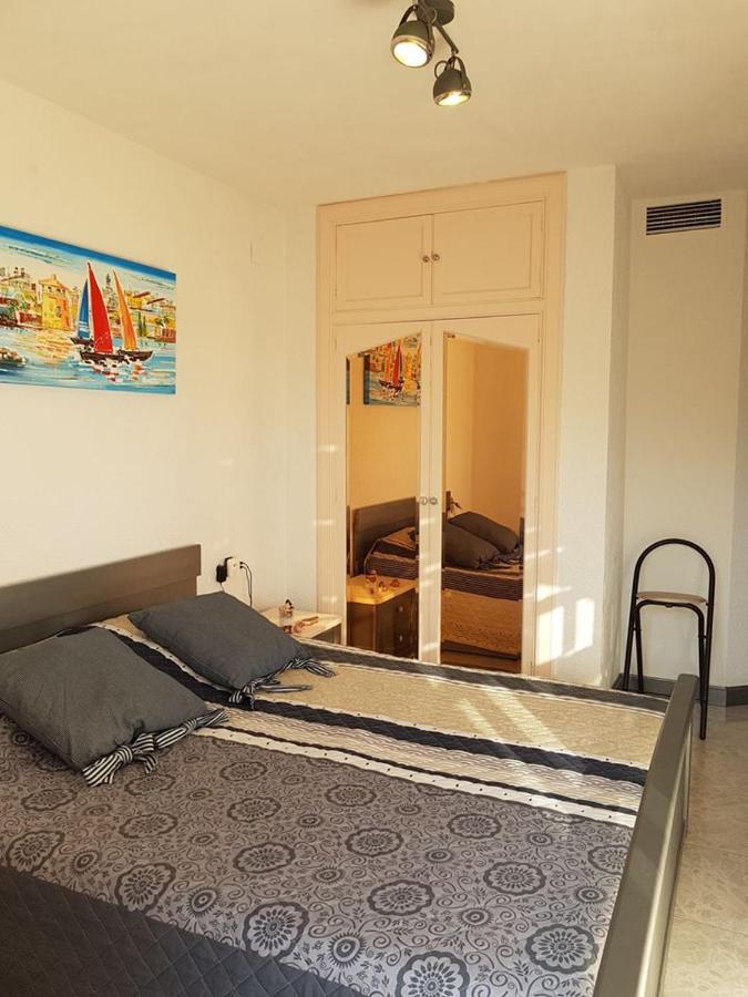 Mediterranee Room Villa Blanca 坎布里尔斯 外观 照片