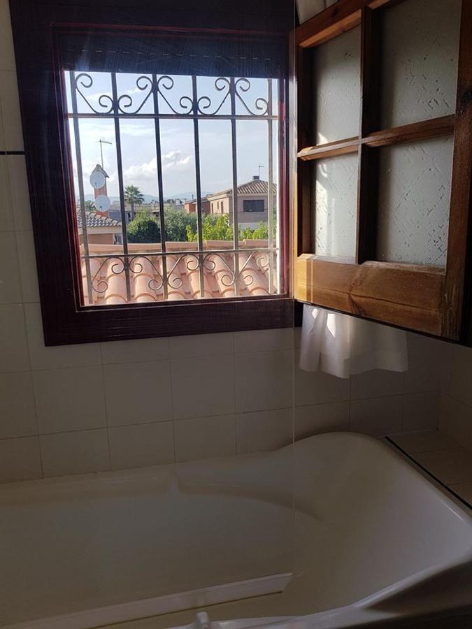 Mediterranee Room Villa Blanca 坎布里尔斯 外观 照片