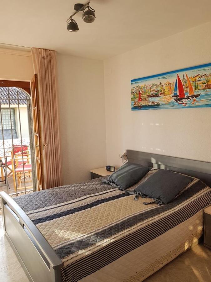 Mediterranee Room Villa Blanca 坎布里尔斯 外观 照片