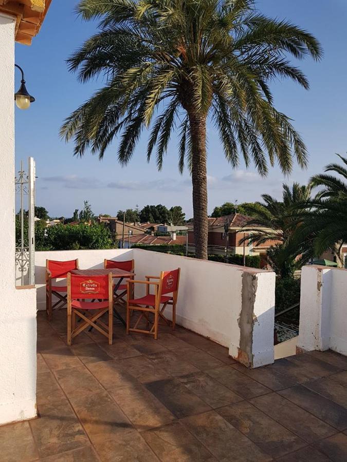 Mediterranee Room Villa Blanca 坎布里尔斯 外观 照片